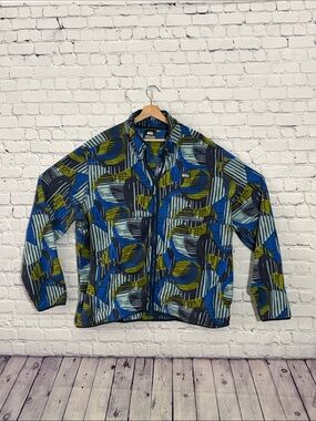 Kavu Men’s Blue, Olive & Black Patterned Lightweight Jacket